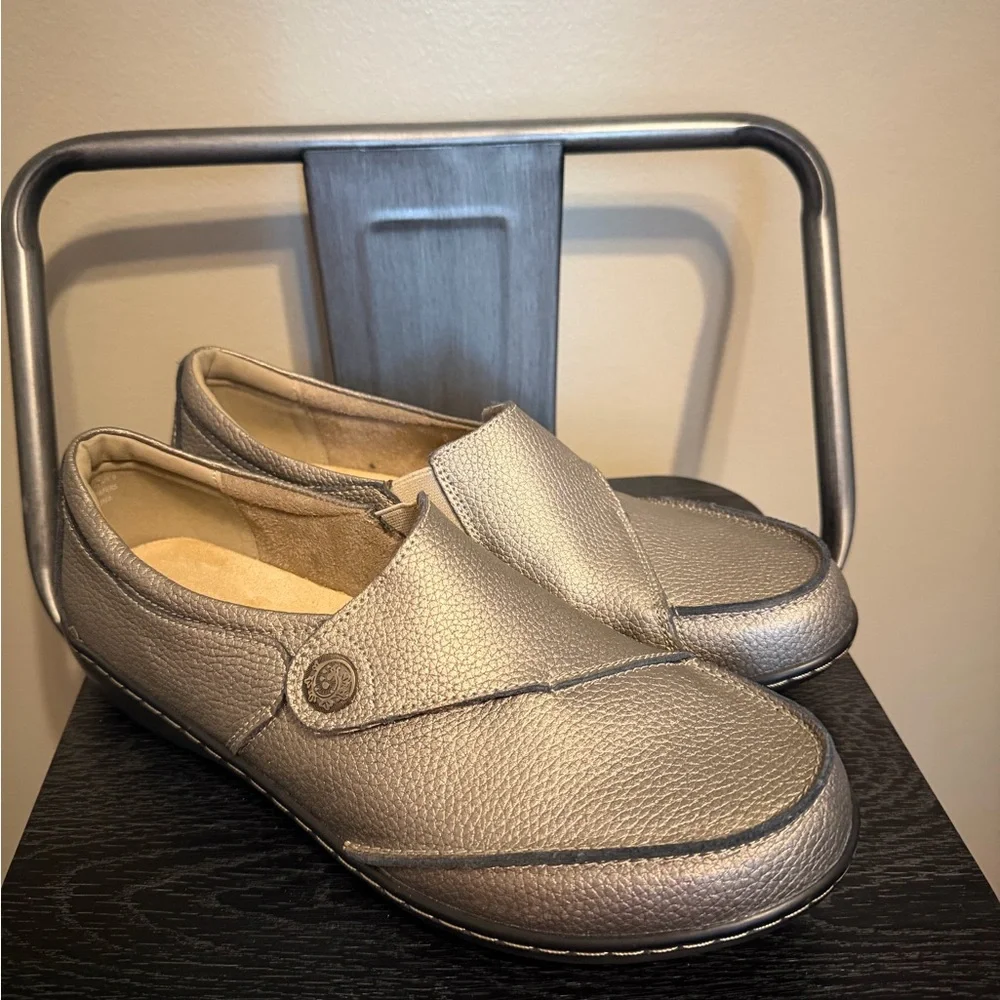 Geoleleph Women’s Size 11 Pewter Leather Comfort Slip-On Shoes Orthopedic